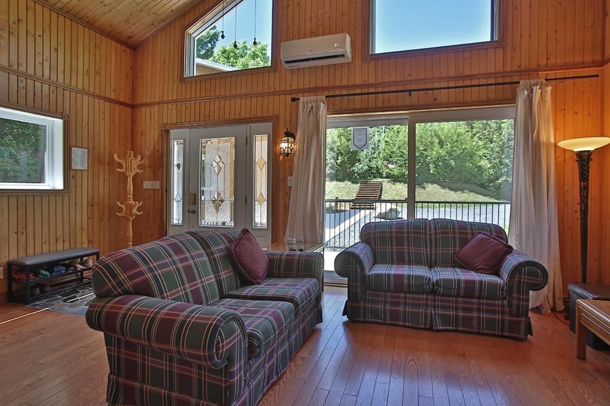 Ranch St-Hubert Bed & Breakfast Saint-Hermenegilde Екстериор снимка