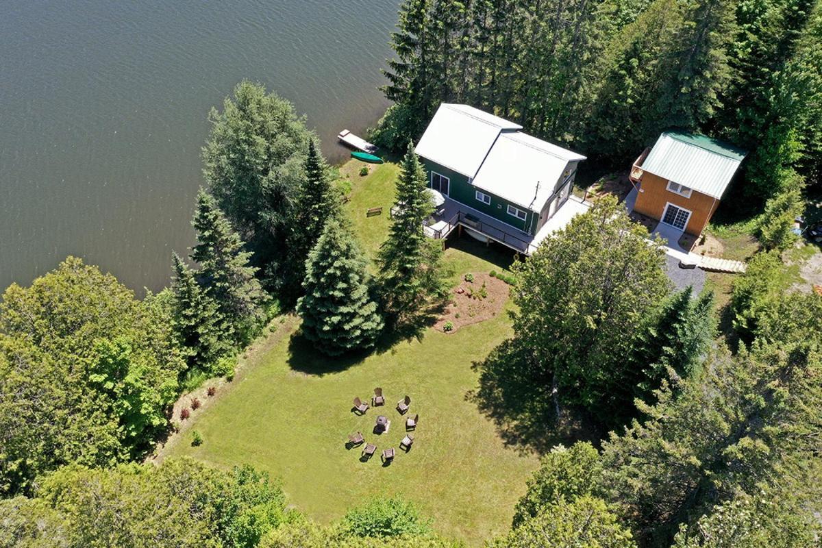 Ranch St-Hubert Bed & Breakfast Saint-Hermenegilde Екстериор снимка