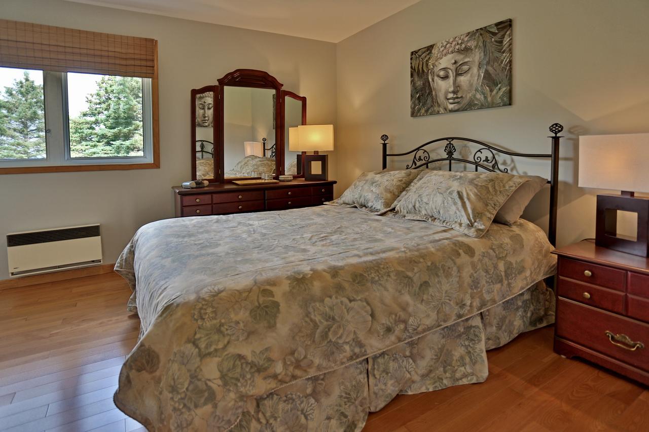 Ranch St-Hubert Bed & Breakfast Saint-Hermenegilde Екстериор снимка
