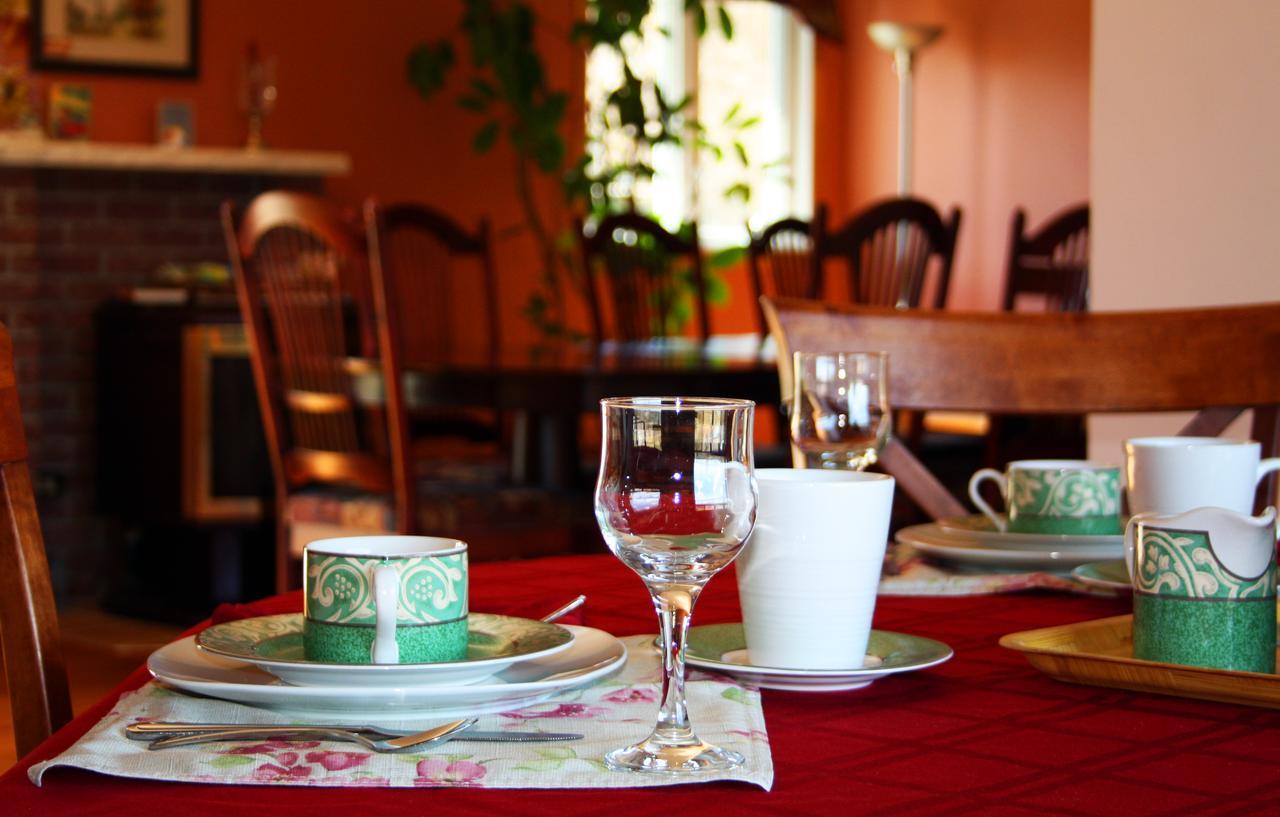 Ranch St-Hubert Bed & Breakfast Saint-Hermenegilde Екстериор снимка