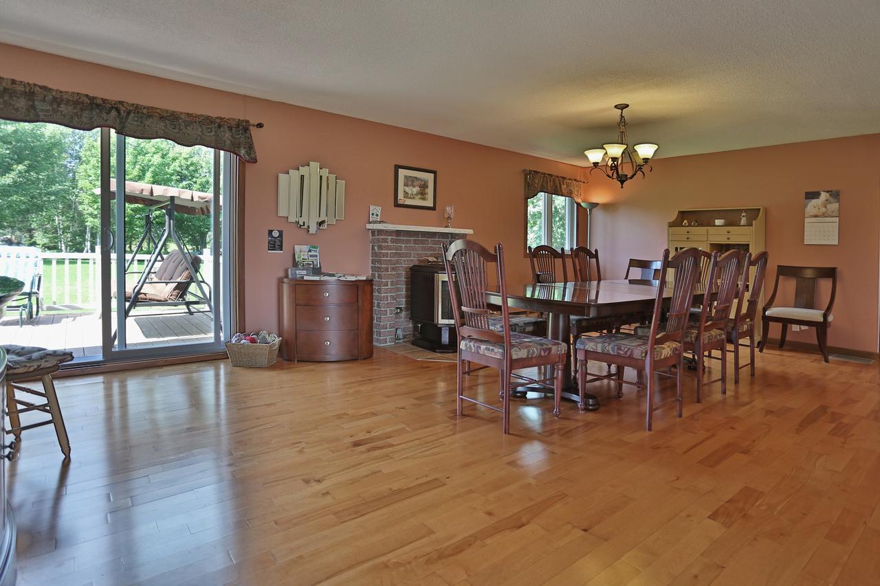 Ranch St-Hubert Bed & Breakfast Saint-Hermenegilde Екстериор снимка